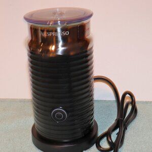 Nespresso 3594 Aeroccino 3 Milk Frother Warmer Black w/ Base & Whisk